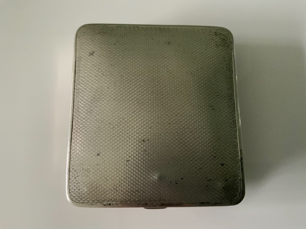 Quality silver travelling alarm case View III