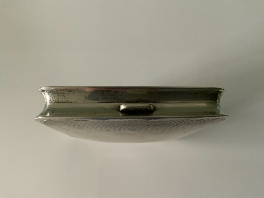 Quality silver travelling alarm case View IV