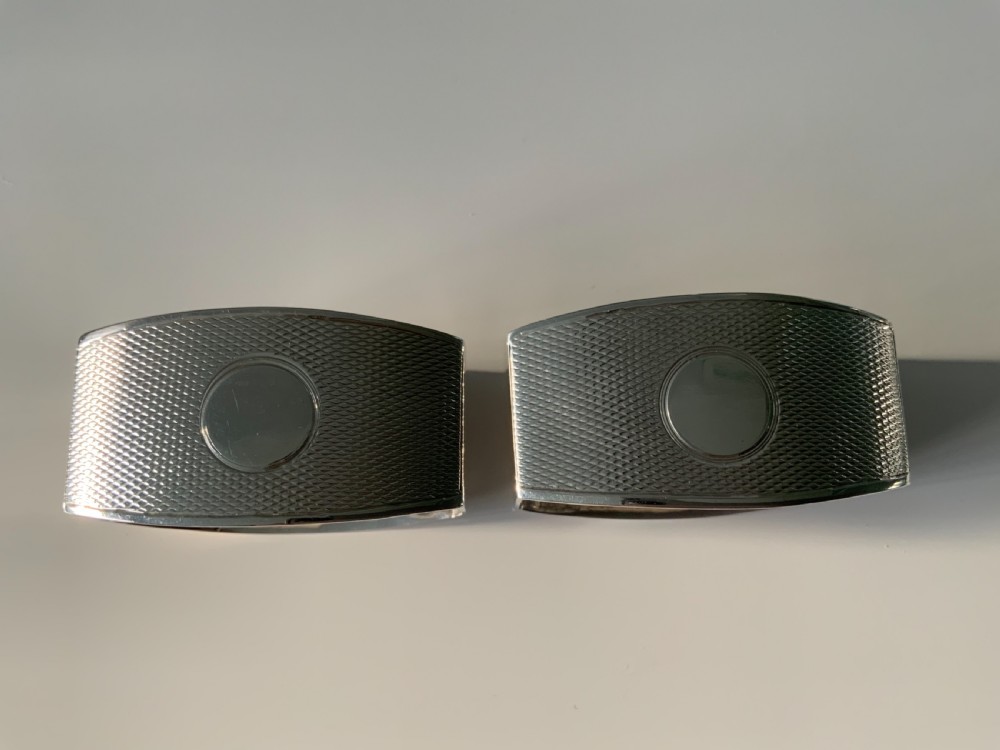 Pair of silver Art Deco napkin rings in original box View III