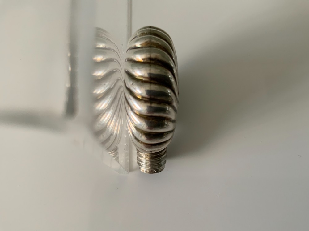 Sampson Mordan silver scent bottle View V