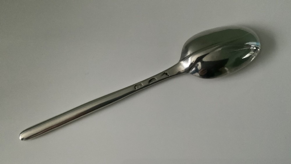 Georgian child’s silver marrow spoon View III