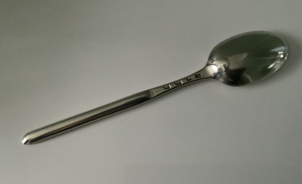 Georgian silver marrow spoon View II
