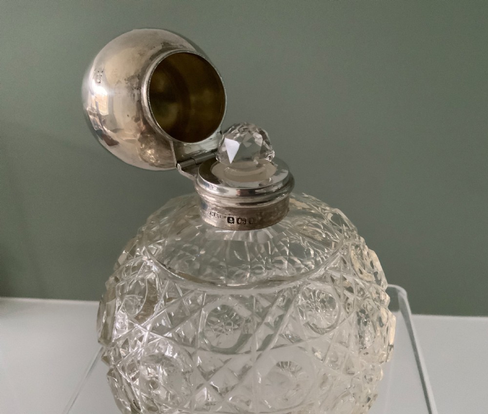 Edwardian silver topped glass scent bottle View II