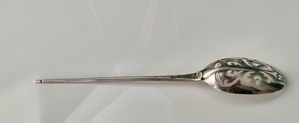 Georgian rattail mote spoon View II