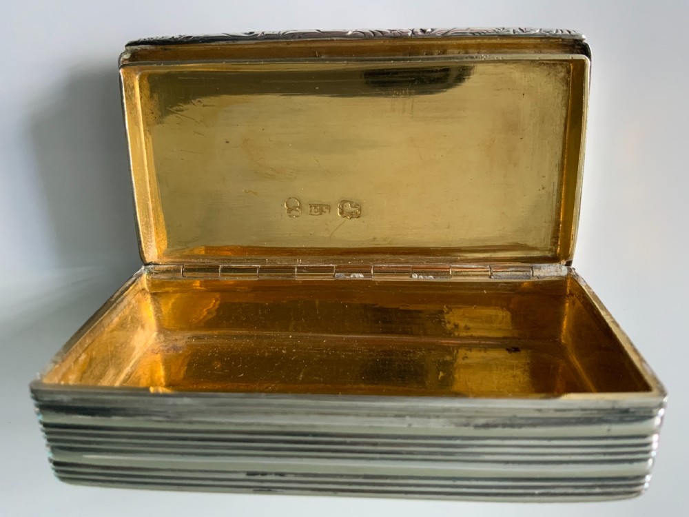 Georgian silver snuff box View V