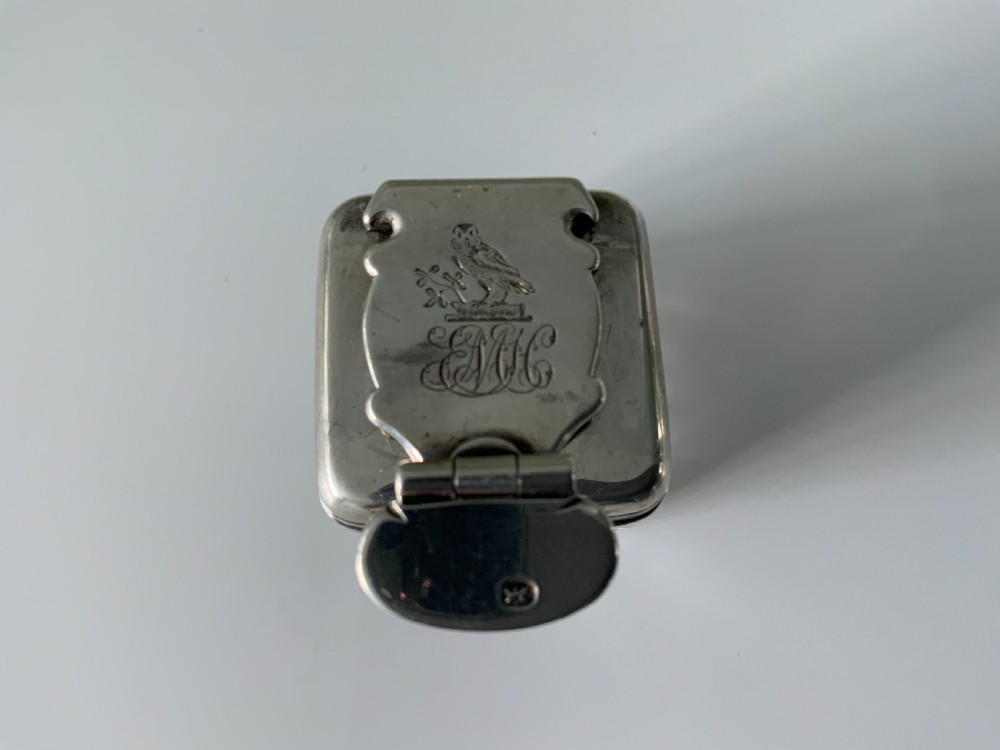 Very small Georgian travelling inkwell