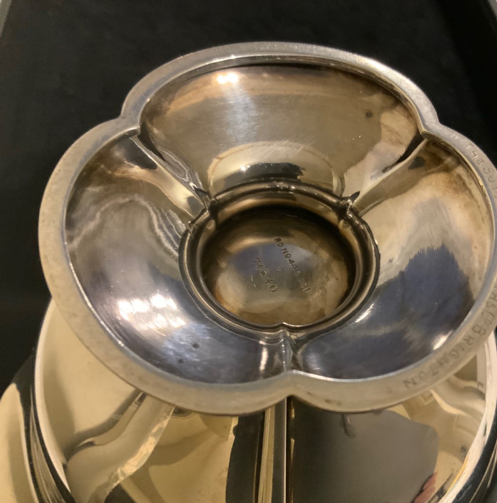 Art nouveau silver Tyg View III