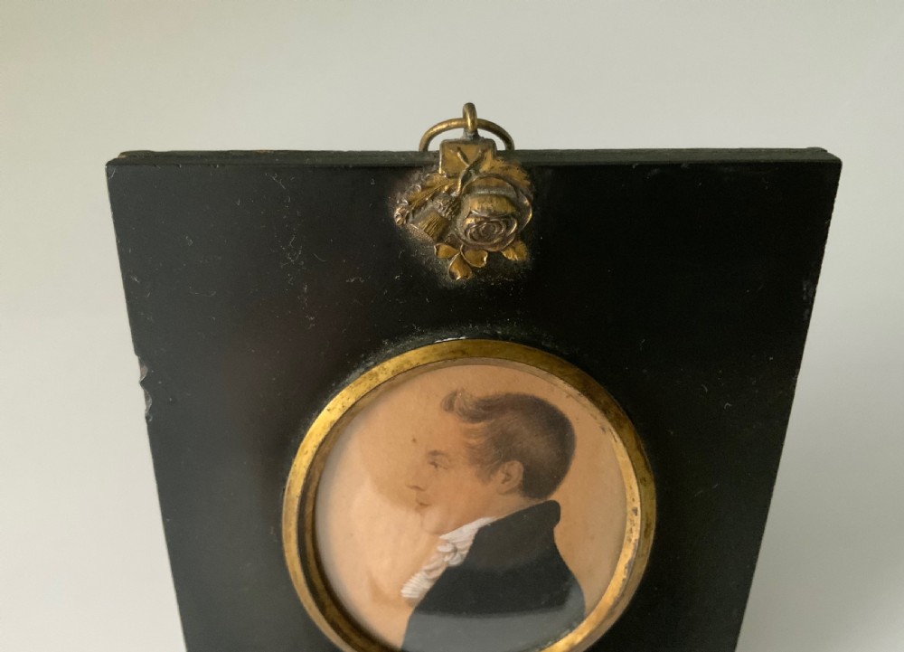 Portrait miniature of a young gentleman View III