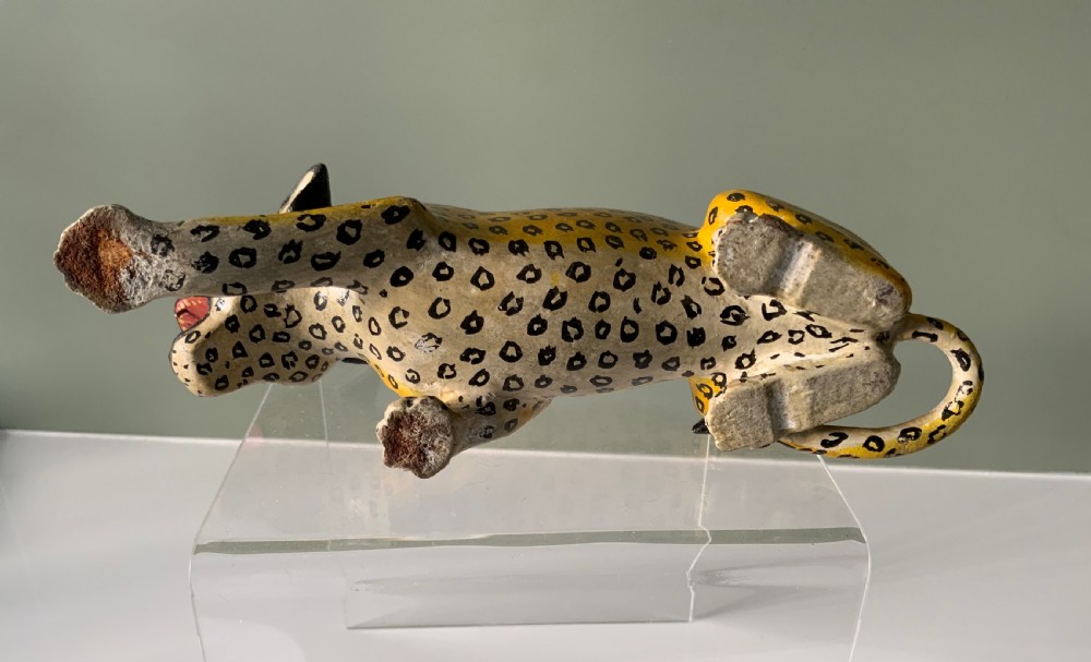 Early 20th Century Indian wooden leopard View VI