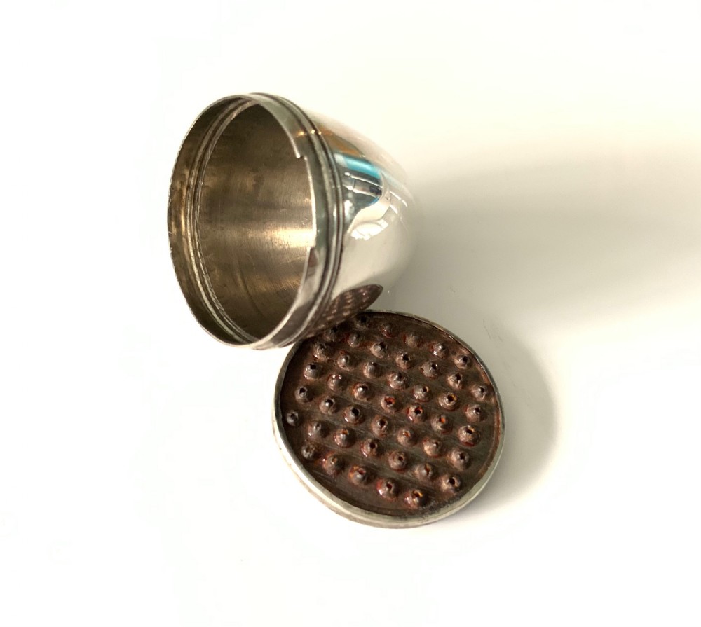 Georgian silver nutmeg grater View IV