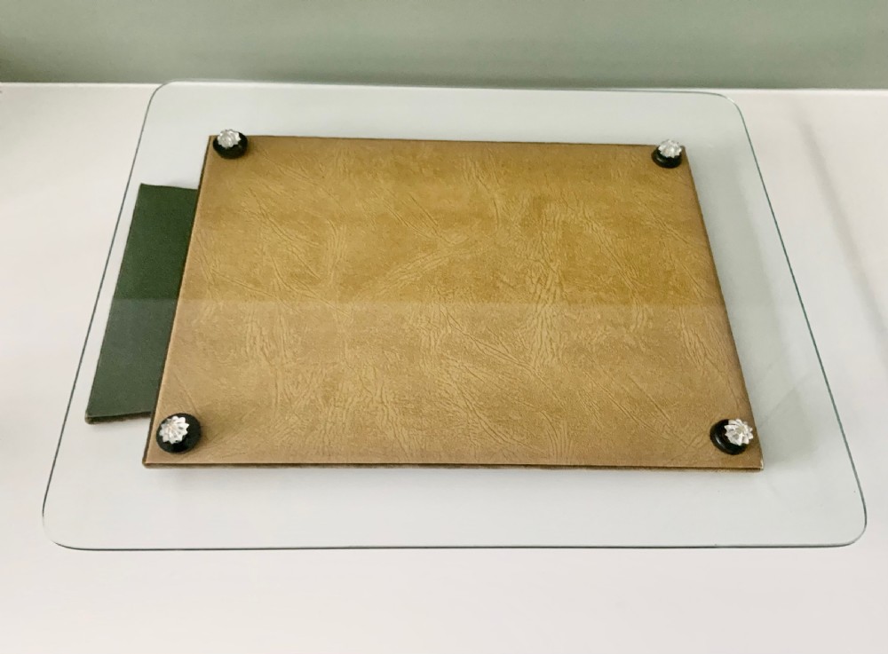 Art Deco glass photograph frame View IV