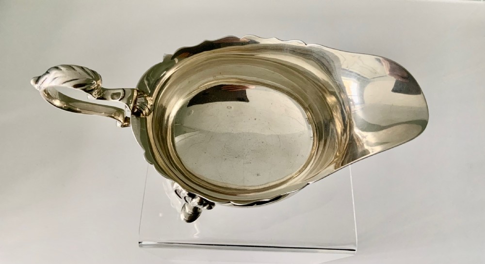 Silver sauce boat View VI