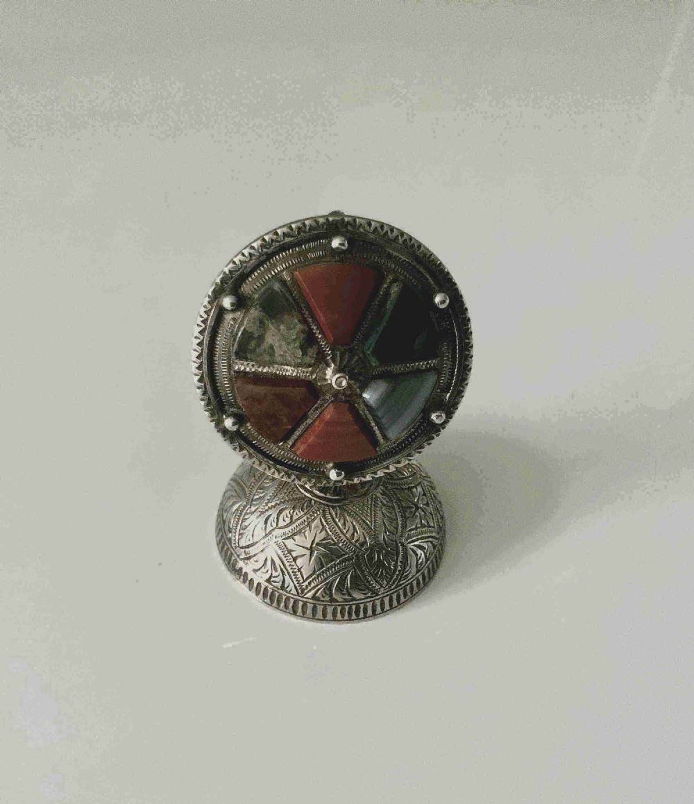 Victorian Scottish silver & agate menu holder