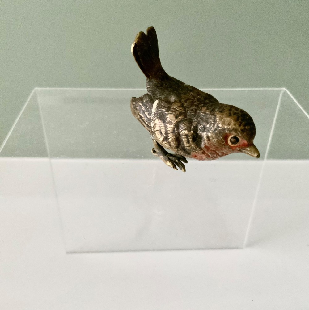 Bergman bronze robin