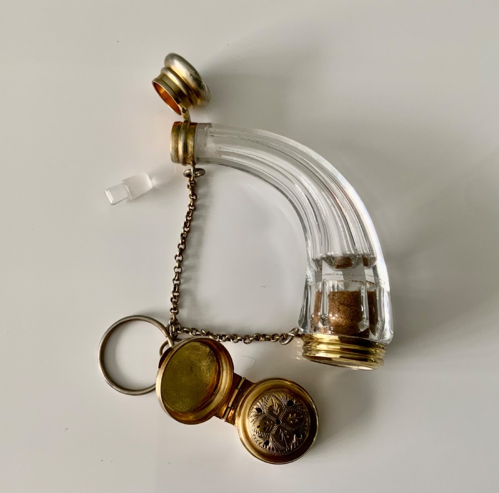 French silver gilt cornucopia vinaigrette and scent combination View V