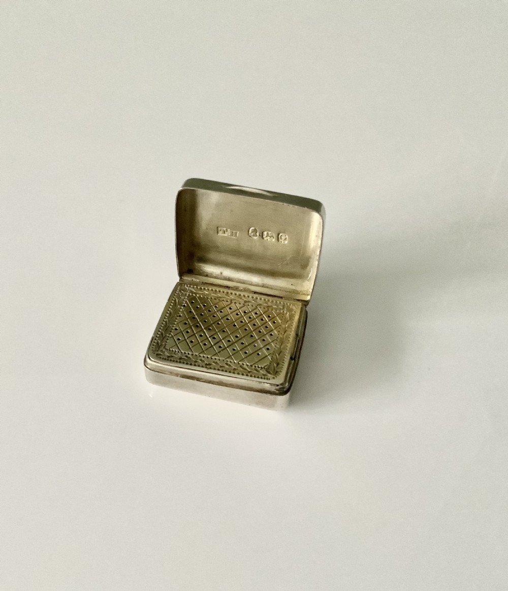 Georgian silver vinaigrette View II