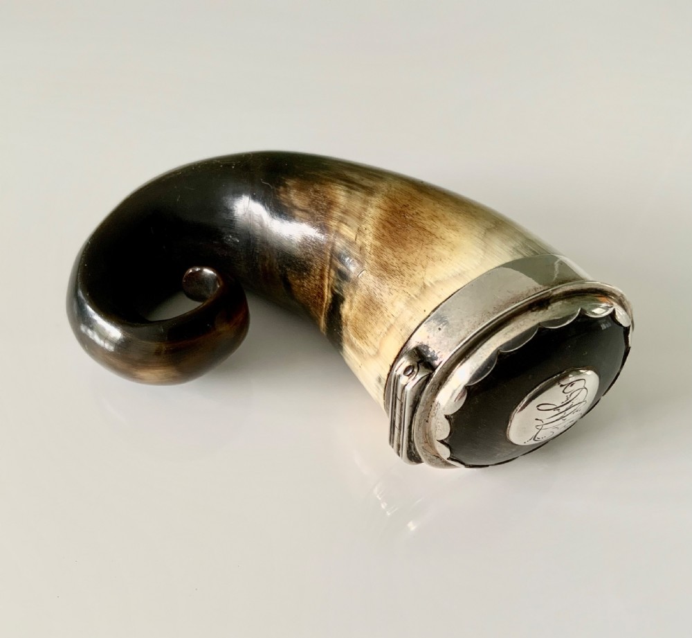 Scottish horn snuff mull
