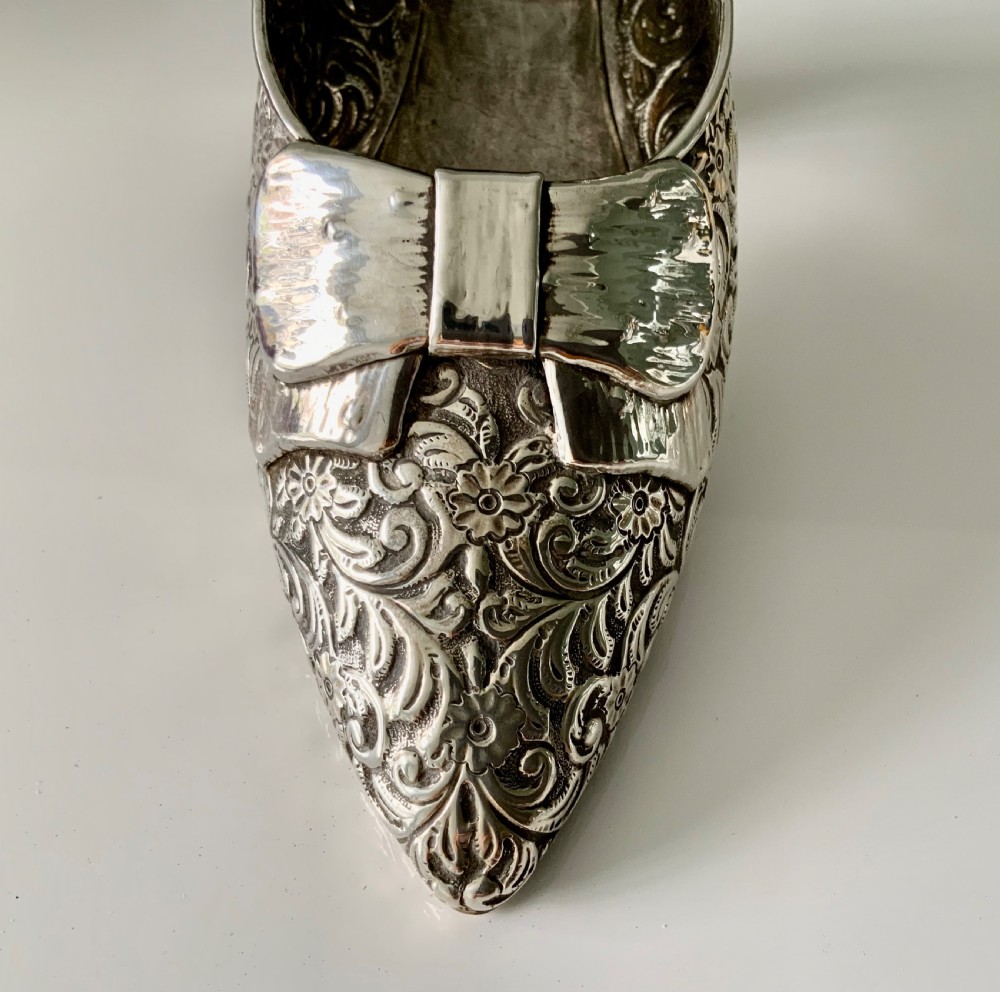 Large rare silver shoe - Chester 1908 View IX