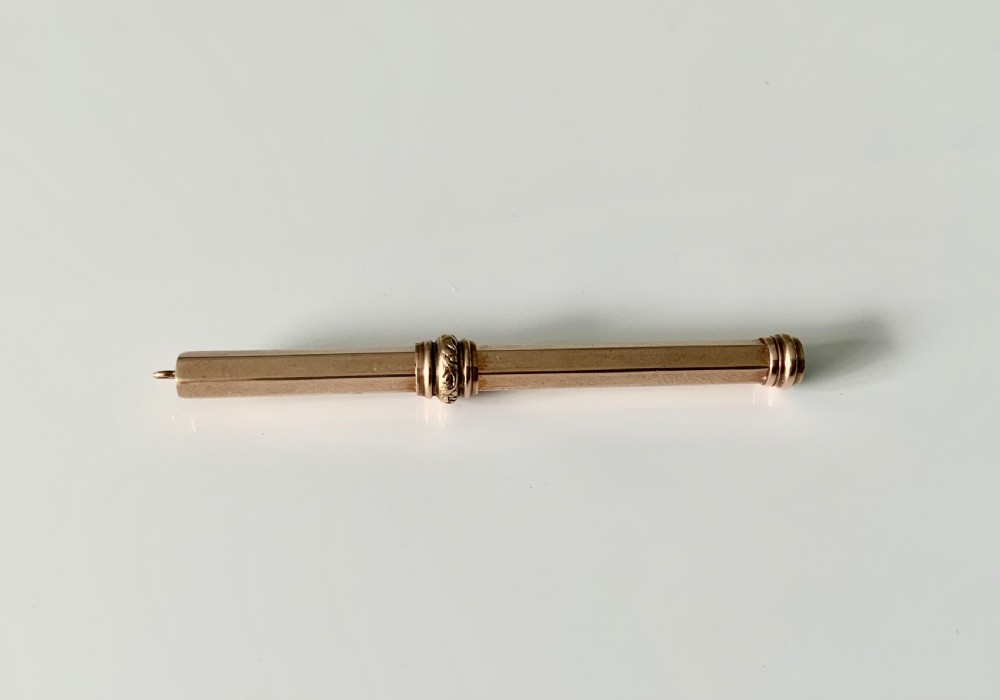 9ct gold toothpick View III