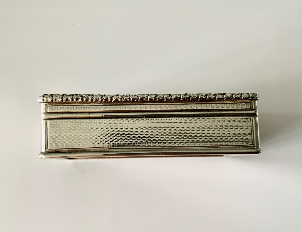 Superb silver table snuff box - Edward Smith View III