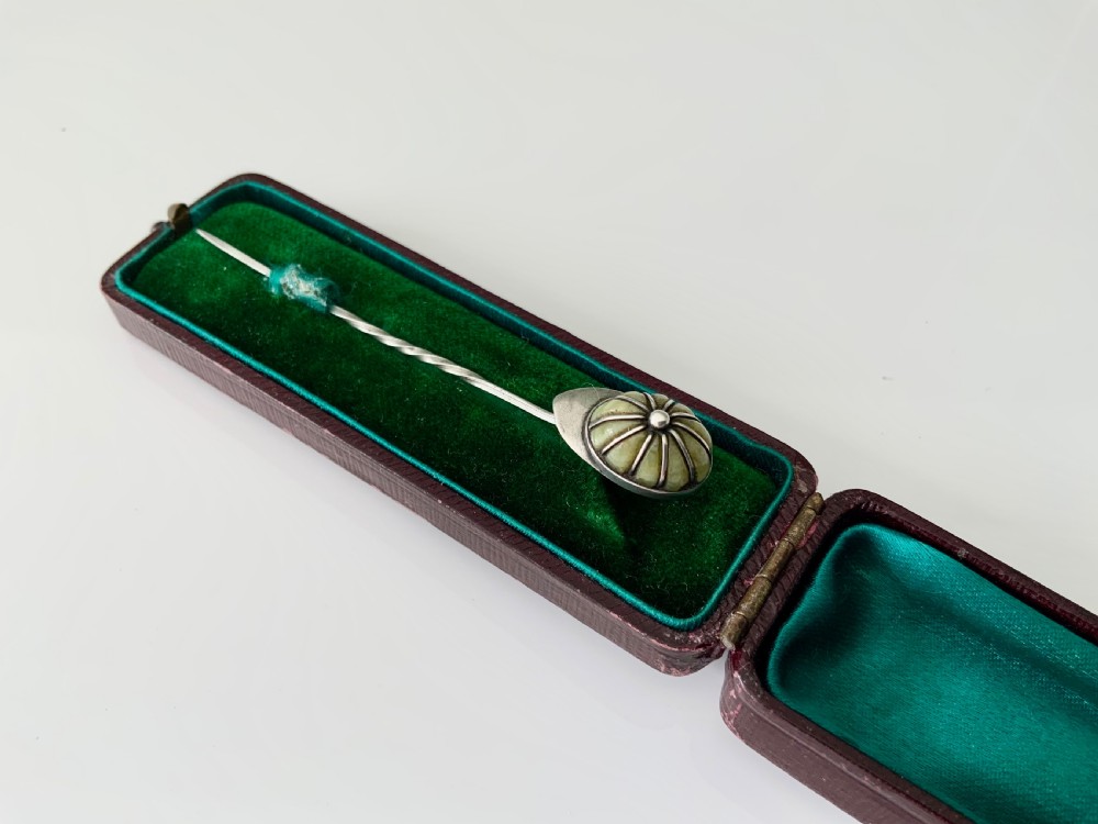 Jockey cap silver and Connemara marble stick pin View V