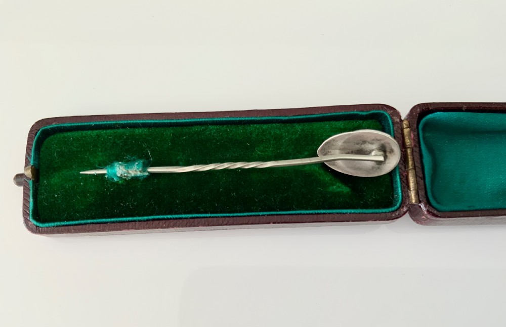 Jockey cap silver and Connemara marble stick pin View VI