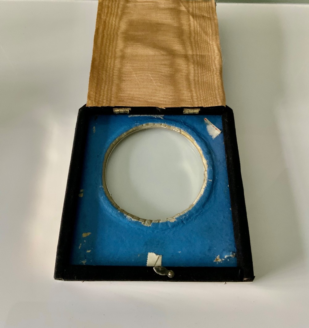 Unusual silver frame - William Comyns View VII