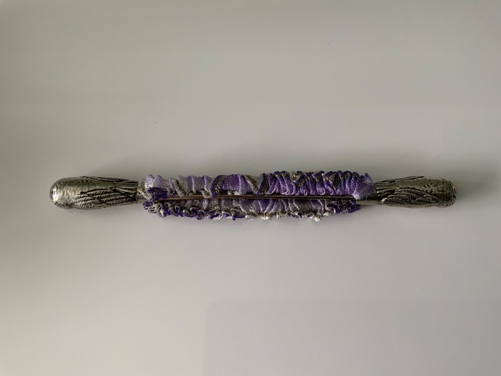Rare silver knitting needle guards - owl ends View V