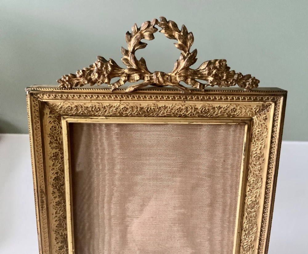 Ormolu Frame View II