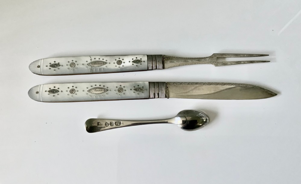 Rare Georgian travelling  silver cutlery set View VII