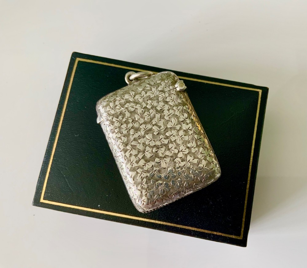 Silver Vesta case with photograph frame View III