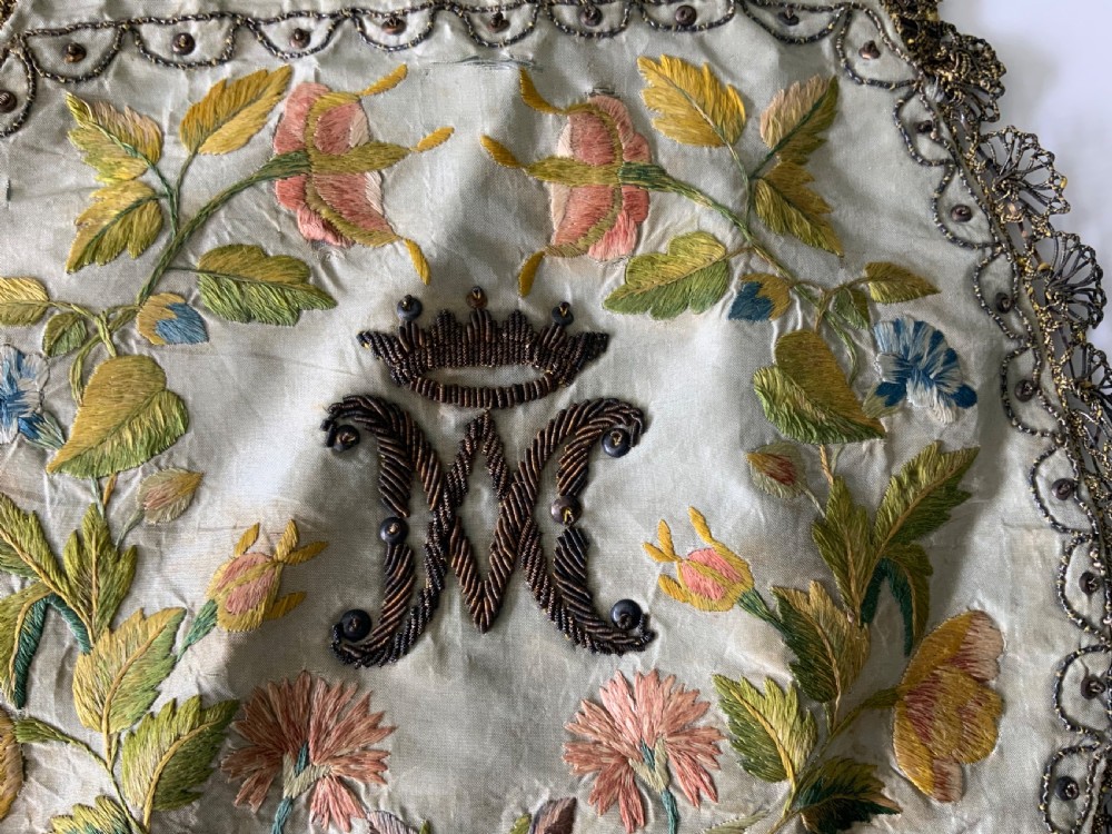 Georgian silk embroidery purse View VI