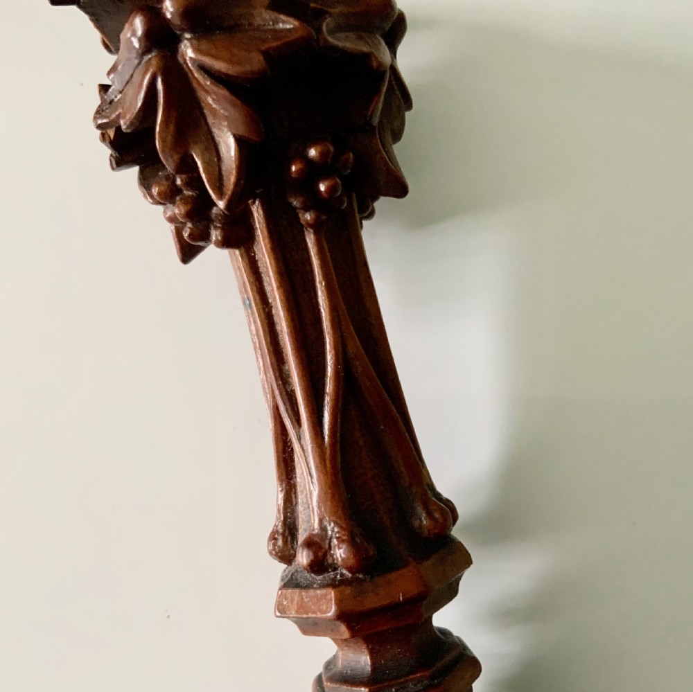 Carved wooden desk seal View V