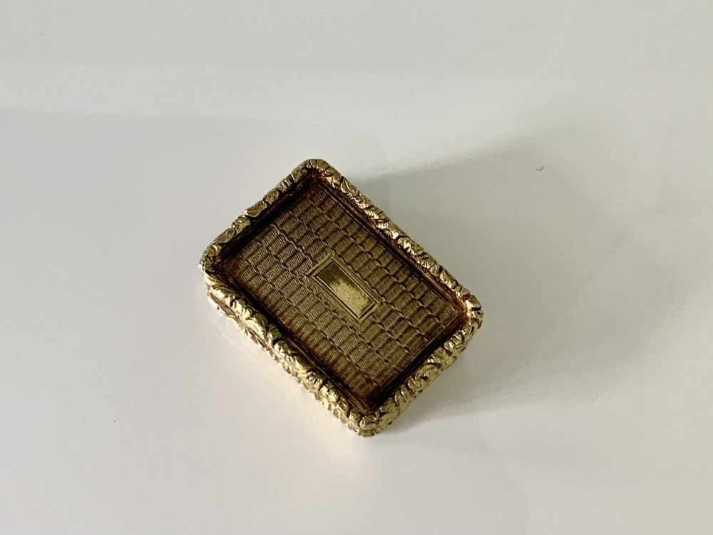 Fine Georgian silver-gilt vinaigrette