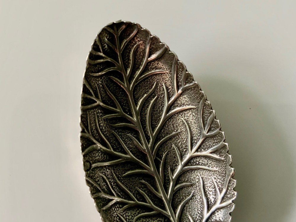 Georgian silver leaf veined caddy spoon View III
