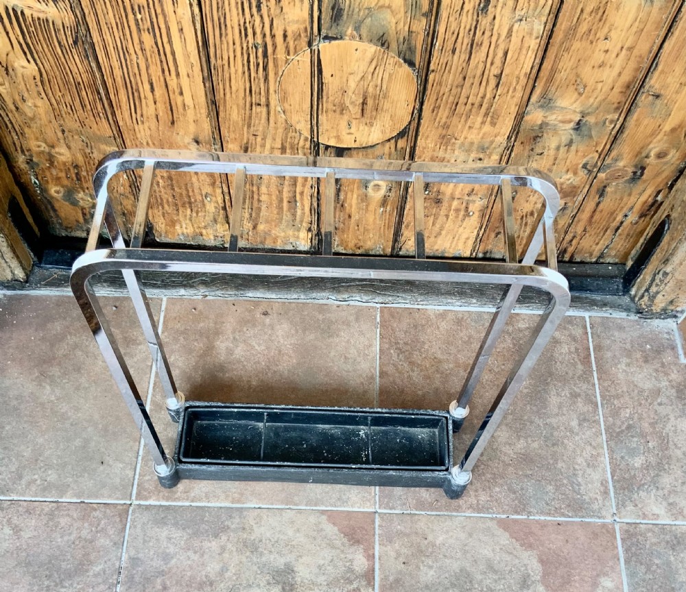Art Deco Chrome stick stand