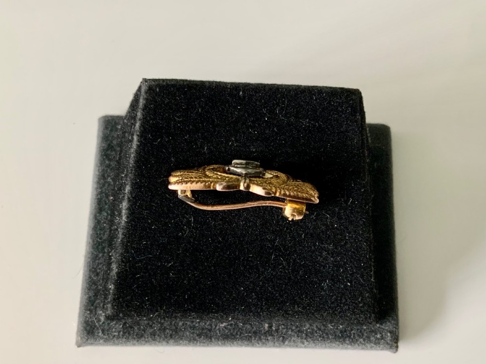 9ct Royal Navy brooch View IV