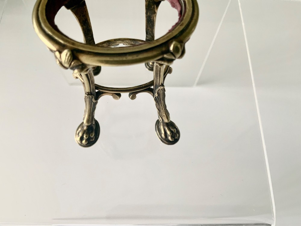 Silver gilt stand for a posy holder View IV