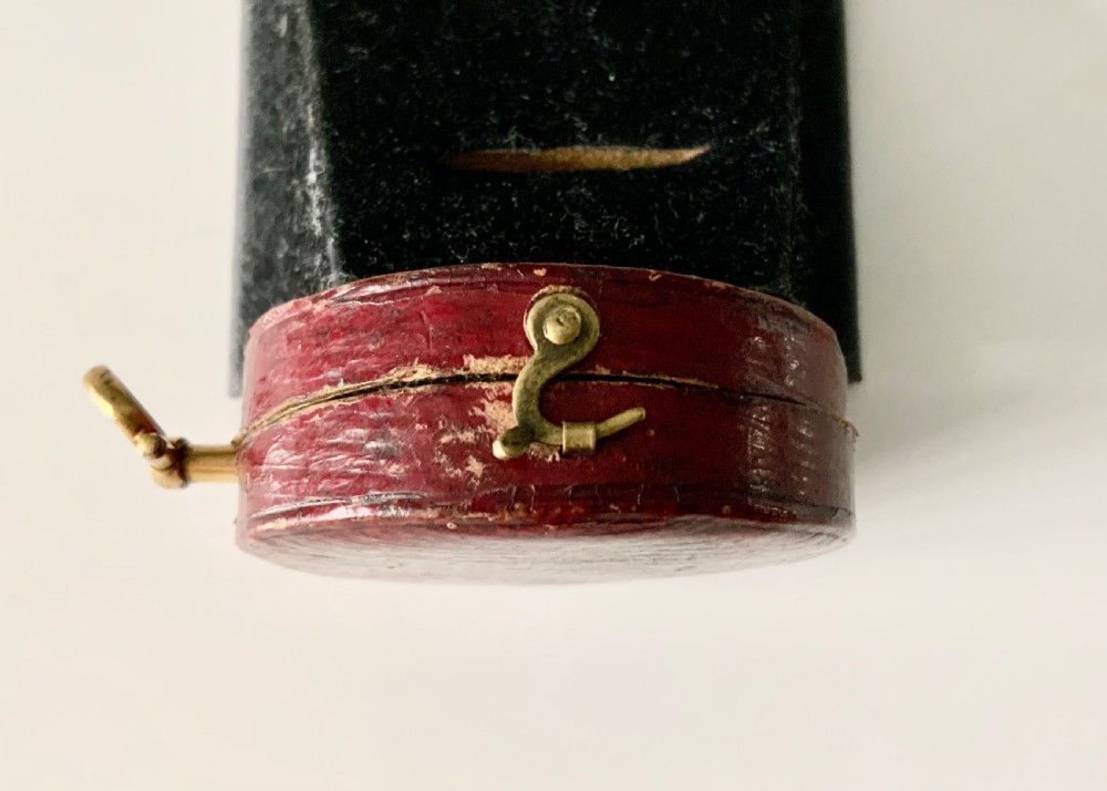 Early 19th century travelling compass View IV