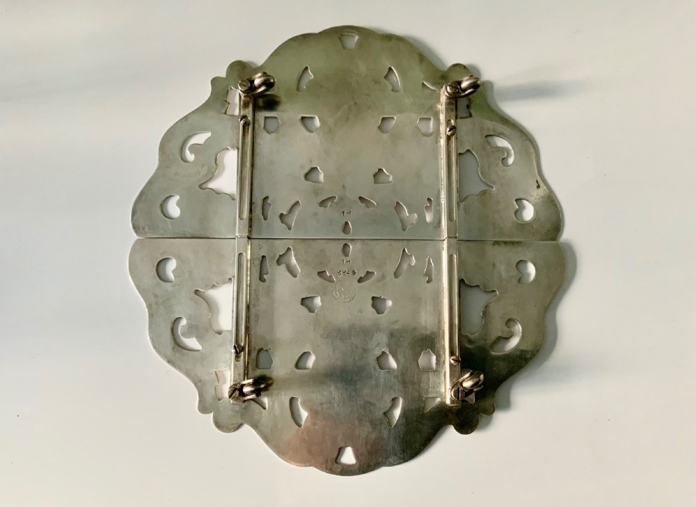 American silver plate trivet - extendable View II