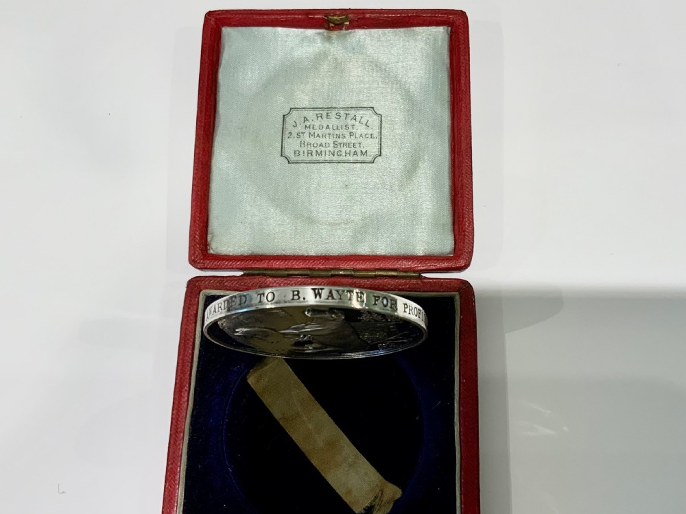 British Dairy Farmers Association medal View III