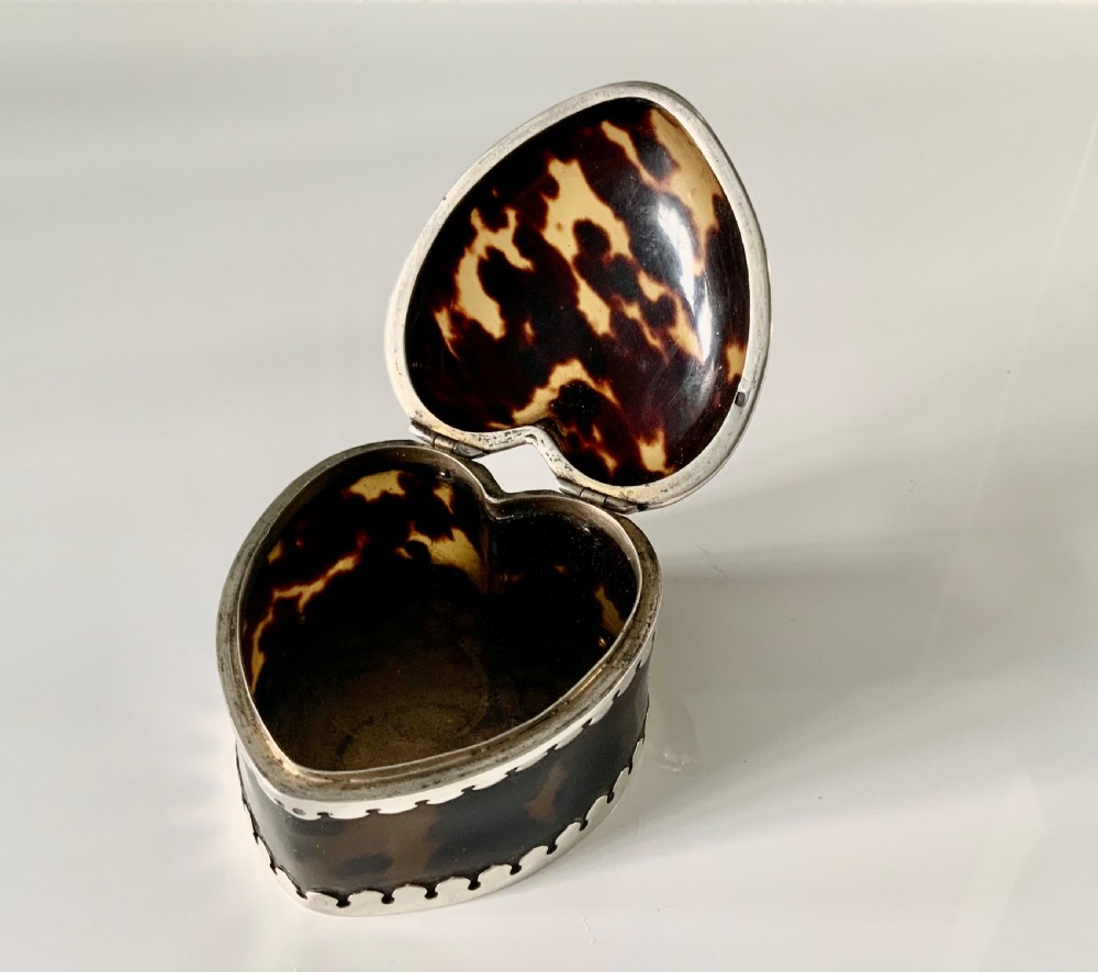Tortoiseshell & silver heart shaped box View IV