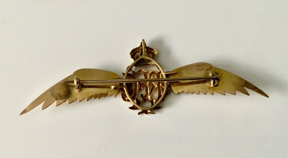 Royal Flying Corps wings View IV