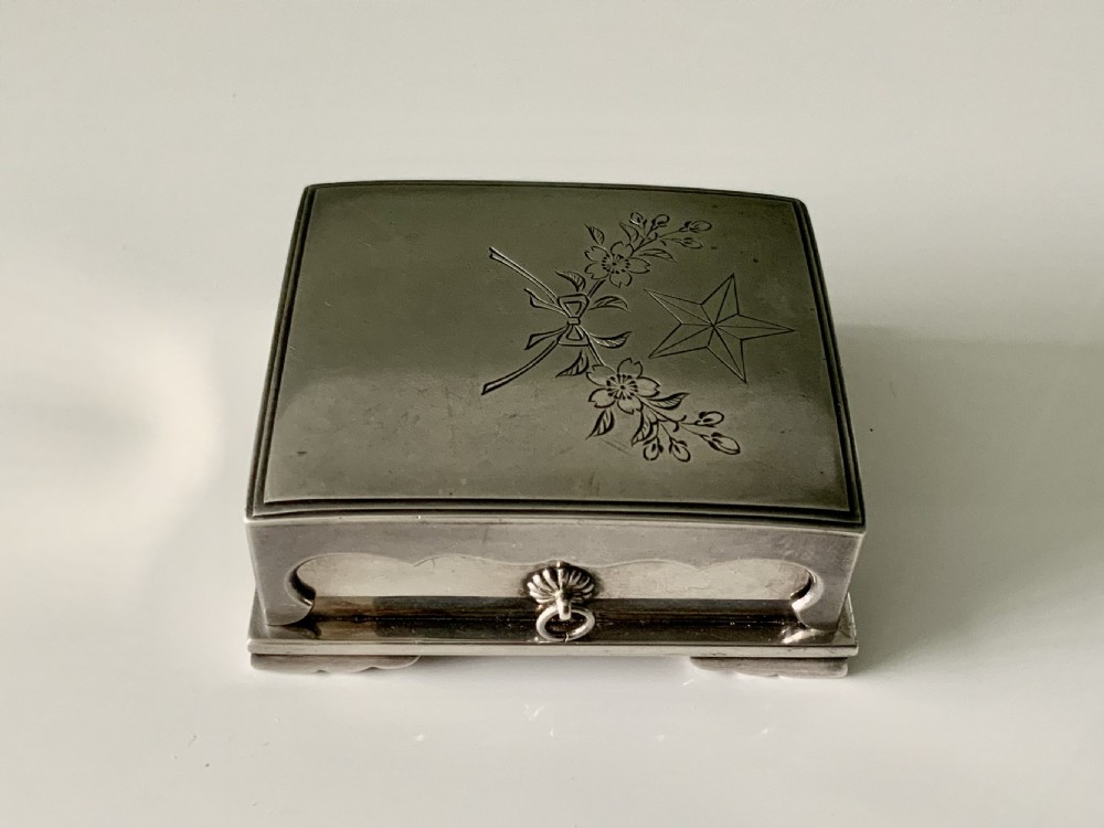 Japanese silver box Meiji period