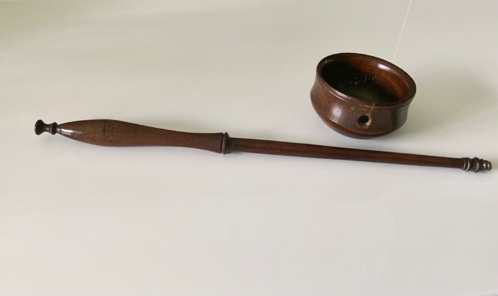 18th century treen ladle with removeable handle View V