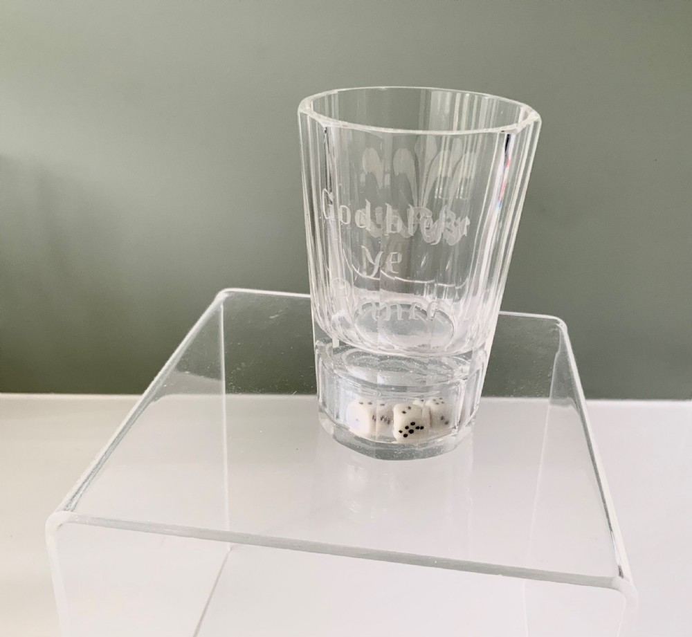 Rare 19th century dice glass - Prince of Wales feathers View II