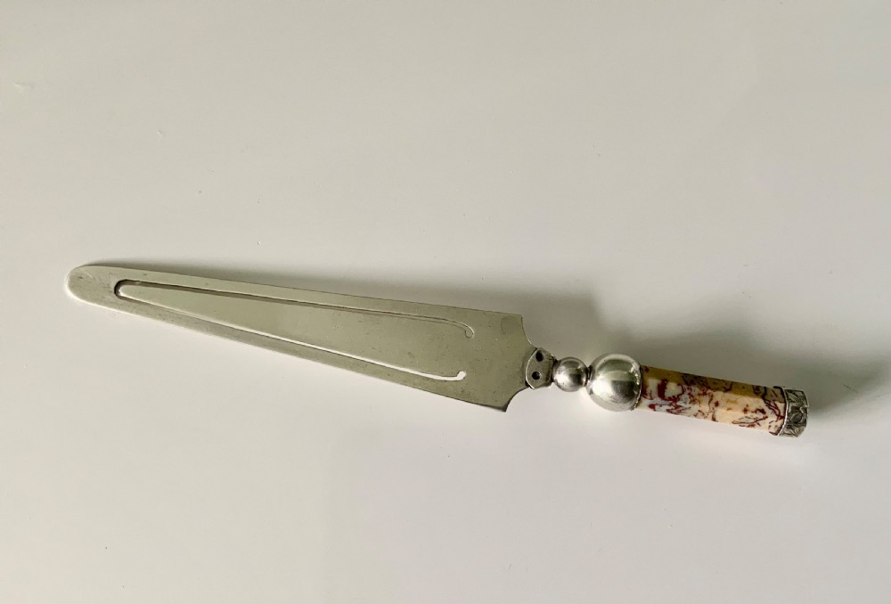 Silver & Agate bookmark - Glasgow marks View II