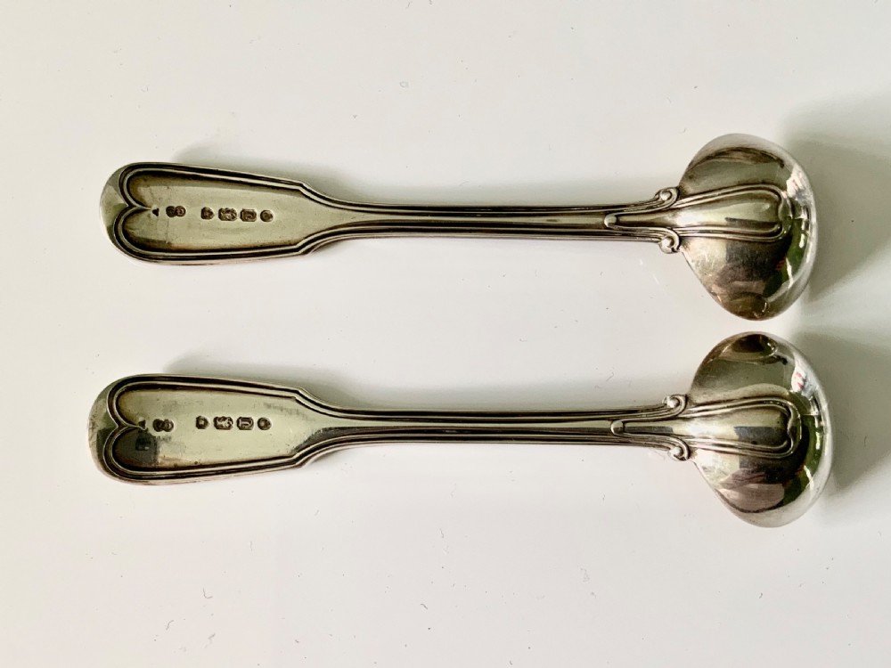 Pair of silver salt spoons  View III