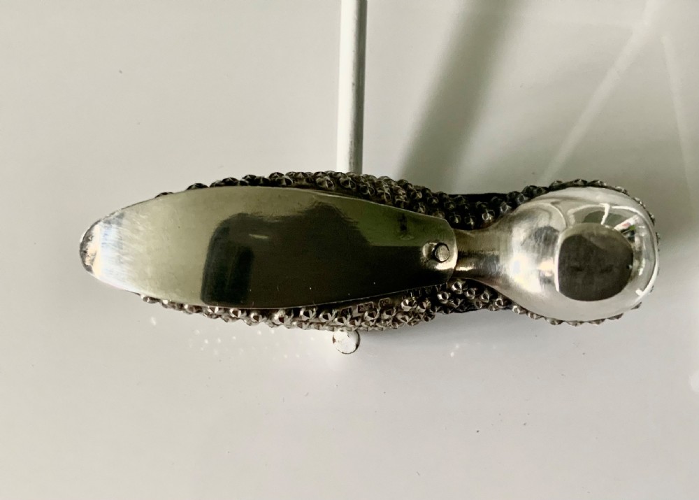 Edwardian silver shoe pin cushion View V