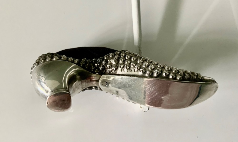 Edwardian silver shoe pin cushion View VI